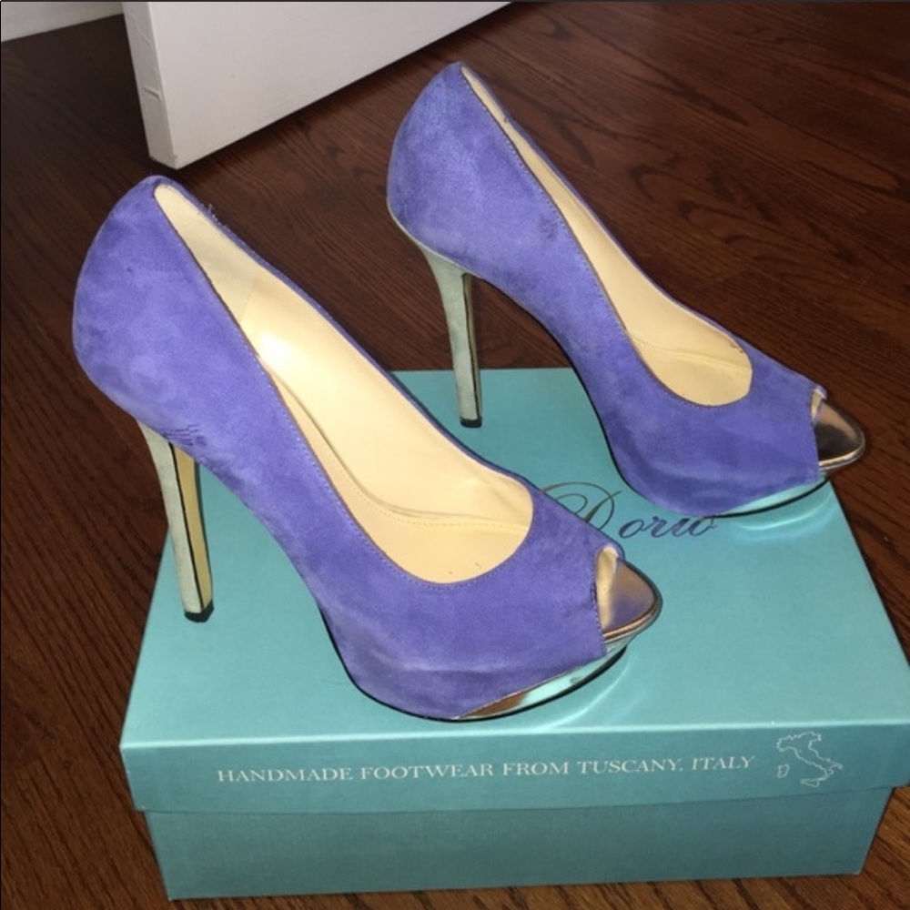 Enzo Angiolini royal blue pump